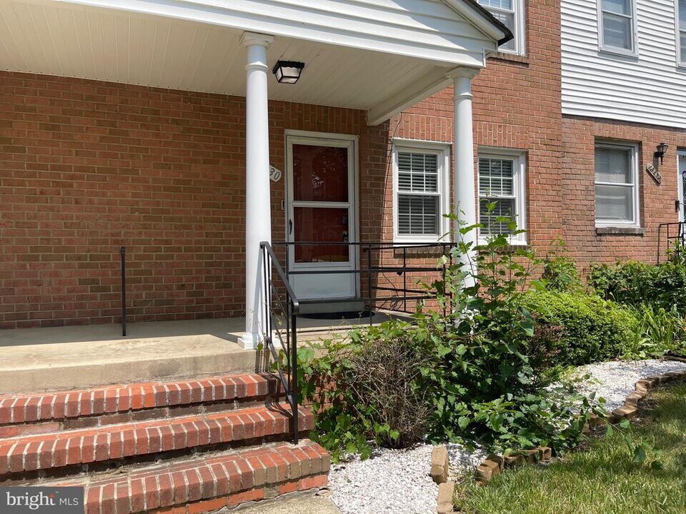 12330 Chesterton Dr in Upper Marlboro, MD - Building Photo
