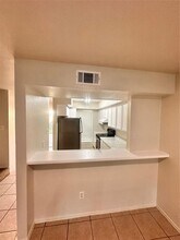 8714 Victorian Village Dr in Houston, TX - Foto de edificio - Building Photo