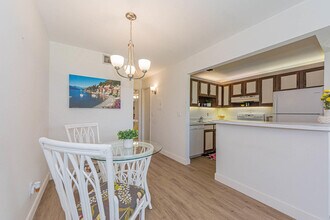 60 Woodland Dr in Vero Beach, FL - Building Photo - Building Photo