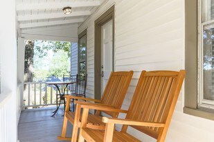 1310 Hyman Ave in Hendersonville, NC - Building Photo