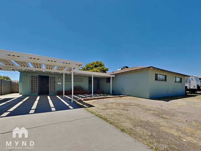 property at 4520 N 53rd Ave