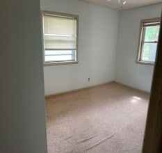 18 Highland Dr in Perry, OK - Building Photo - Building Photo
