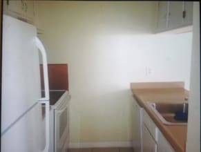 1799 N Highland Ave in Clearwater, FL - Building Photo - Building Photo