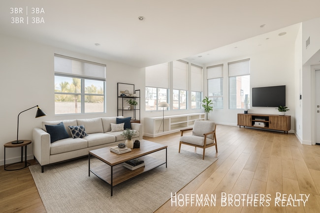 property at 947 4th St