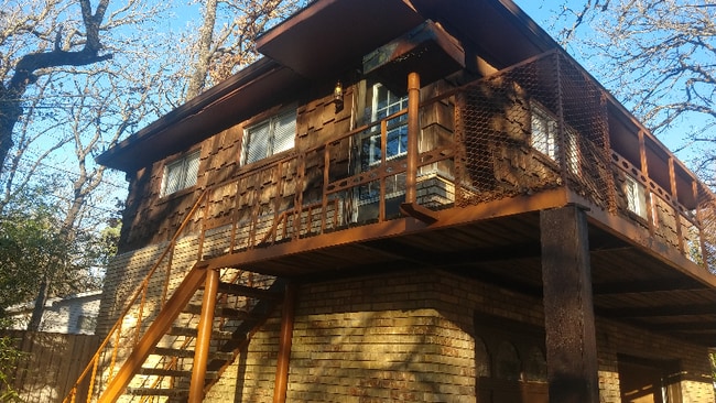 property at 138 Doe Run Rd