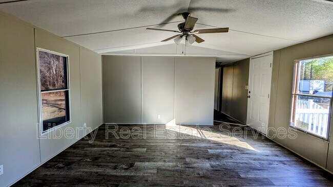 260 Ed Powers Blvd in Hinesville, GA - Building Photo - Building Photo