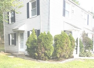 25 Evers Ct in Bridgeport, CT - Building Photo - Building Photo