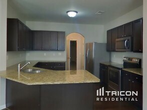348 Rankin Cir in Mcdonough, GA - Building Photo - Building Photo