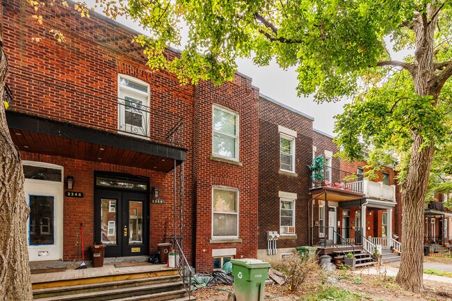 2360 Belgrave Av in Montréal, QC - Building Photo - Primary Photo