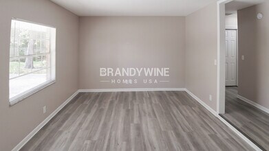 1024 Hallwood Loop in Brandon, FL - Building Photo - Building Photo
