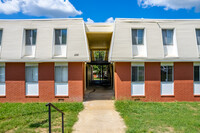 Autumnwood Apartments in Columbia, TN - Building Photo - Building Photo