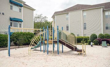 9776 Leyland Dr in Myrtle Beach, SC - Building Photo - Building Photo