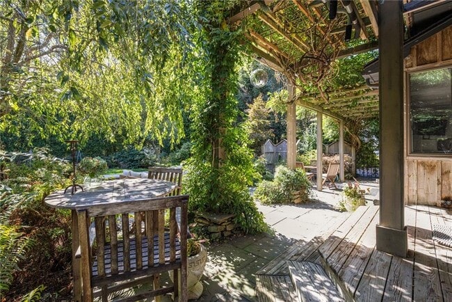 20 Wagner Rd in Westerly, RI - Building Photo - Building Photo