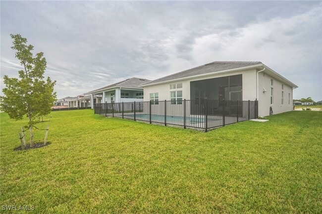 9115 Wisteria Wy in Naples, FL - Building Photo - Building Photo