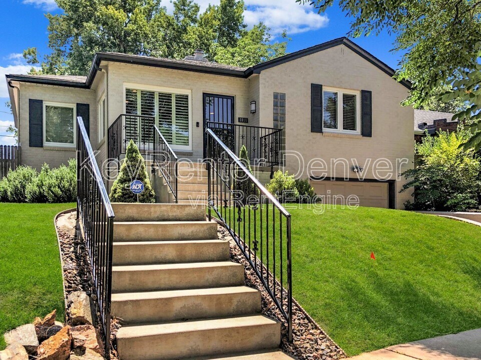 1010 S Fillmore Way in Denver, CO - Building Photo