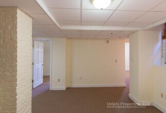 1616 Massachusetts Ave in Cambridge, MA - Building Photo - Building Photo