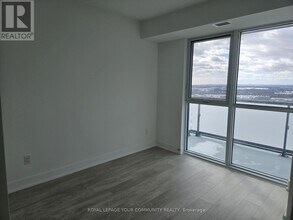 2545 Simcoe St N in Oshawa, ON - Building Photo - Building Photo