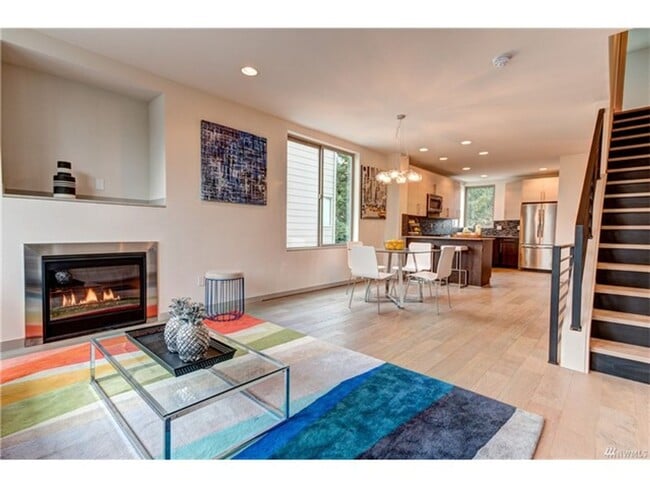 530 N 105th St in Seattle, WA - Building Photo - Building Photo