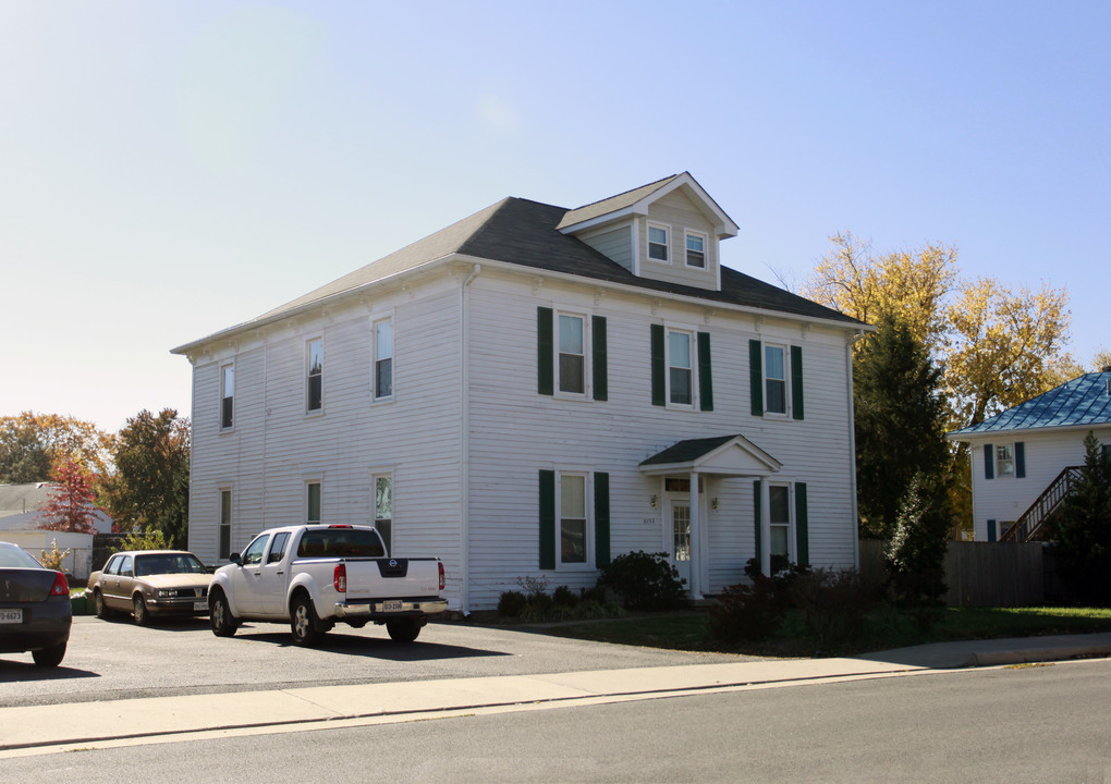 8753 Signal Hill Rd in Manassas, VA - Building Photo