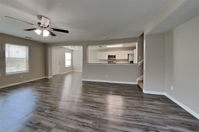 20731 Desert Shadows Ln