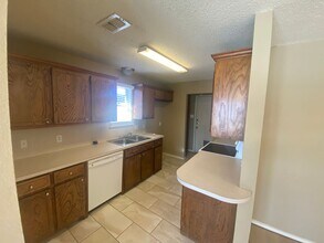 2914 90th St in Lubbock, TX - Building Photo - Building Photo