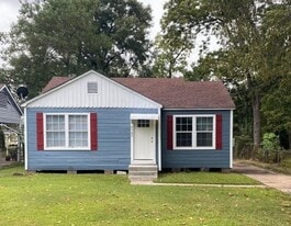 4565 Detroit Ave in Beaumont, TX - Building Photo