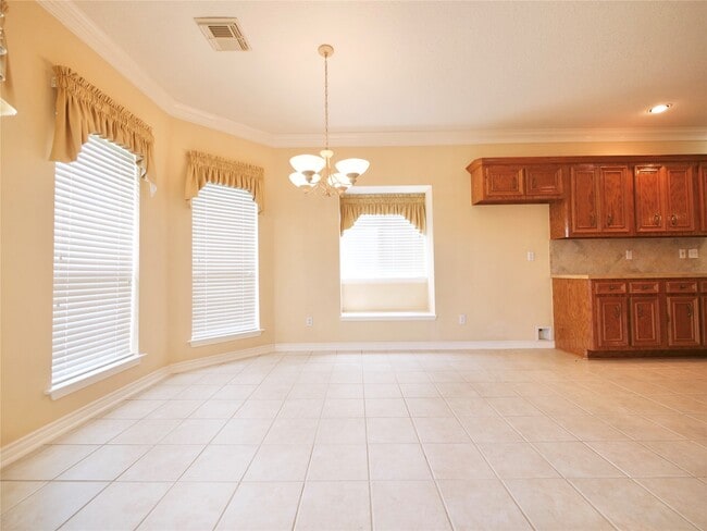 property at 419 Richmond Pl Dr
