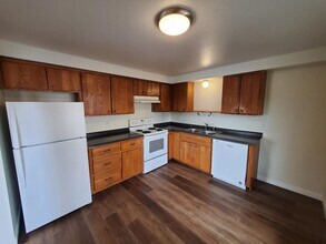 9512 4th Ave W in Everett, WA - Building Photo - Building Photo