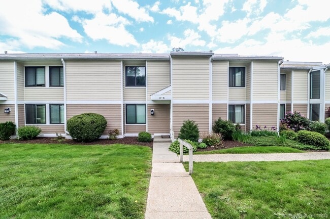 property at 15 Quincy Close