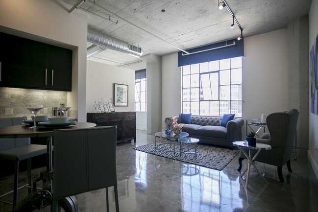 Garment Lofts in Los Angeles, CA - Building Photo - Building Photo