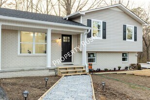2290 Malibu Dr SE in Cleveland, TN - Building Photo
