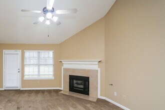 7309 Lee Ann Dr in Horn Lake, MS - Building Photo - Building Photo