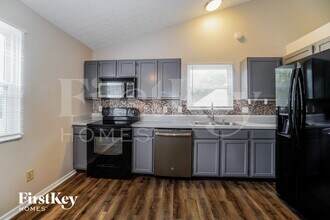 2872 Creith Ct in Grove City, OH - Foto de edificio - Building Photo