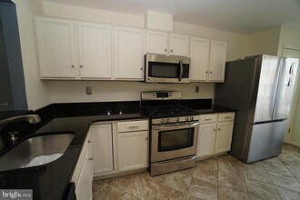 2000 Harvard Dr in North Wales, PA - Building Photo - Building Photo