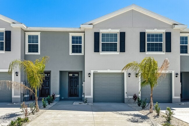 property at 11856 Mountain Retreat Ln