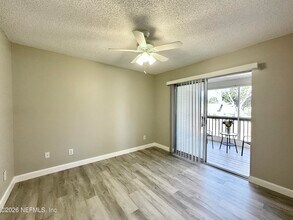 1600 Big Tree Rd in South Daytona, FL - Building Photo - Building Photo