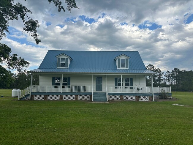 property at 599 Schooner Point Rd