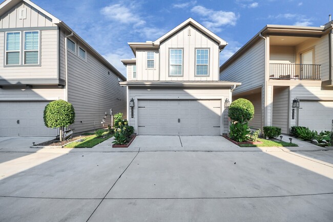 3116 Dakota Falls Dr