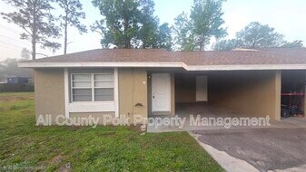 2121 S San Gully Rd in Lakeland, FL - Building Photo
