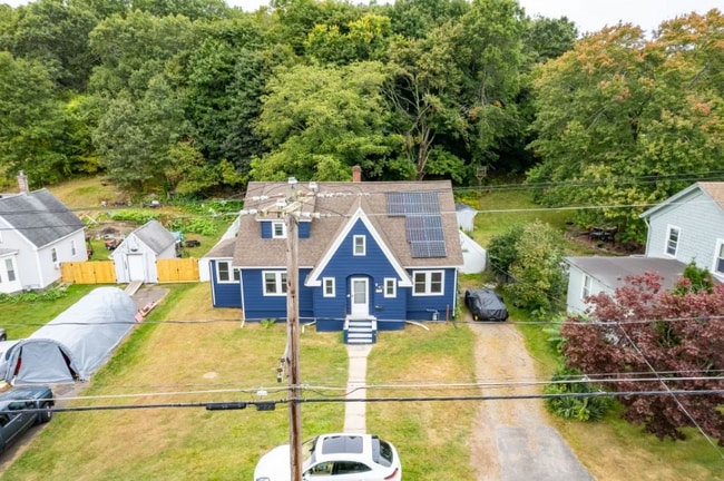 29 1/2 Mountain St in Vernon, CT - Building Photo - Building Photo