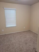 7825 Big Oak Dr in Texas City, TX - Building Photo - Building Photo