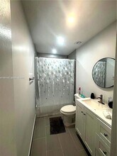 5482 Lakewood Cir S in Margate, FL - Building Photo - Building Photo