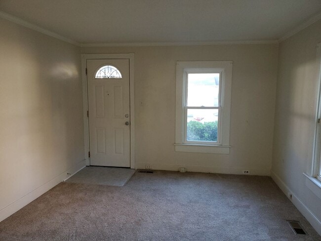 1302 Highland Ave in Elizabeth City, NC - Foto de edificio - Building Photo