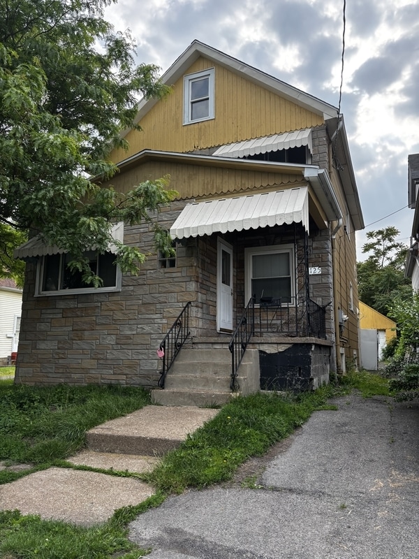 property at 125 Gatchell St