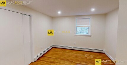 315 Tappan St, Unit 1A in Brookline, MA - Foto de edificio - Building Photo