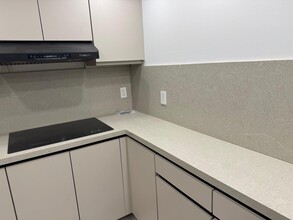 4511 S Ocean Blvd in Highland Beach, FL - Building Photo - Building Photo