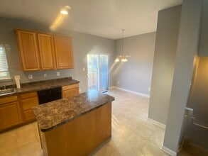 4101 Strawbridge Ct in Dover, PA - Building Photo - Building Photo