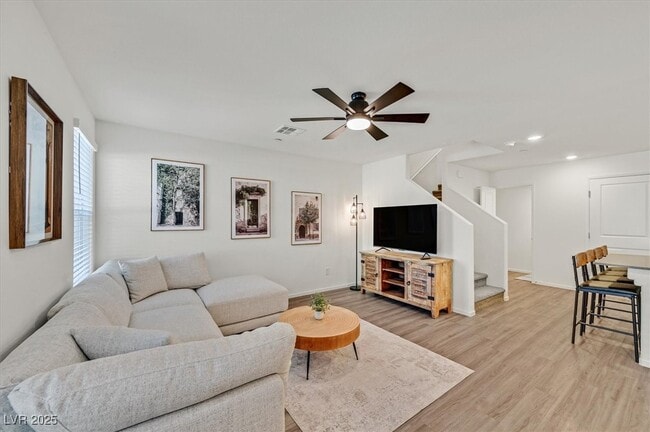 1906 Arietta Vista Street