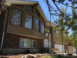 11265 Windy Peak Ridge Drive, Unit 11265 Windy Peak Ridge Drive in Sandy, UT - Building Photo - Building Photo
