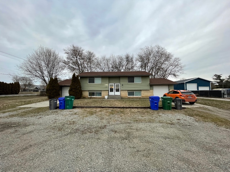 4720 N Campbell Rd in Otis Orchards, WA - Building Photo